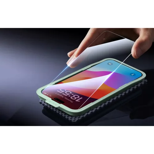 Ugreen üvegfólia kerettel iPhone 16 Pro 2 darabos csomag-6941876249732 3 kép