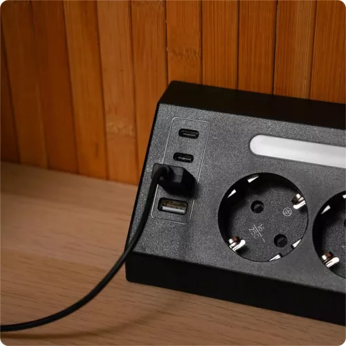 Huslog Vertikális elosztó LED-del USB-A, USB-C porttal-5902983641445 10 kép