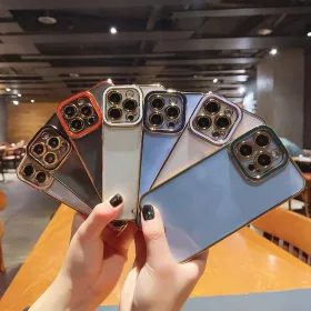 iPhone 13 Pro átlátszó tok rózsaszín és arany színű kerettel A- 2 kép