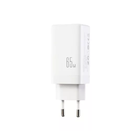 Joyroom JR-TG10 65W GaN 2x USB-C + USB-A hálózati töltő adapter 10-6956116790165 3 kép