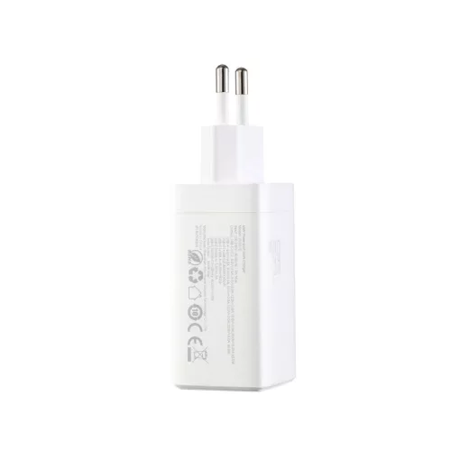 Joyroom JR-TG10 65W GaN 2x USB-C + USB-A hálózati töltő adapter 10-6956116790165 4 kép