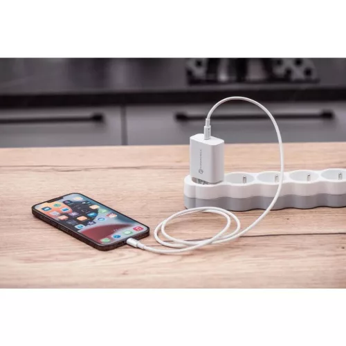 Forcell F-Energy USB C QC4.0 PD 3A 20W + kábel USB C Lightning fehér-5903396072451 9 kép