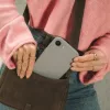 iPhone 16e / 17e Tech-Protect Silicone Magsafe tok, Szürke-5906302392766 4 kép