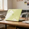 MacBook Neo 13 2026 Tech-Protect SmartShell átlátszó tok-5906302339976 9 kép
