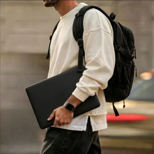 Apple MacBook Pro 16 (2021-2026) Tech-Protect Softshell tok matt feket-5906302323043 7 kép