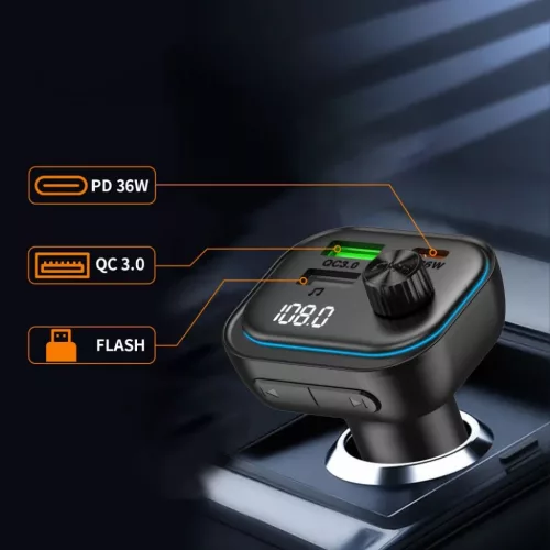 Tech-Protect CC07 3 portos autós töltő PD 54W + Bluetooth FM transz-5906302322770 4 kép