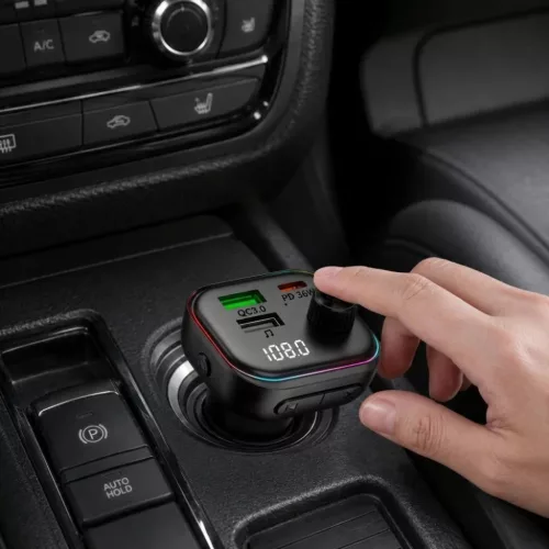 Tech-Protect CC07 3 portos autós töltő PD 54W + Bluetooth FM transz-5906302322770 7 kép