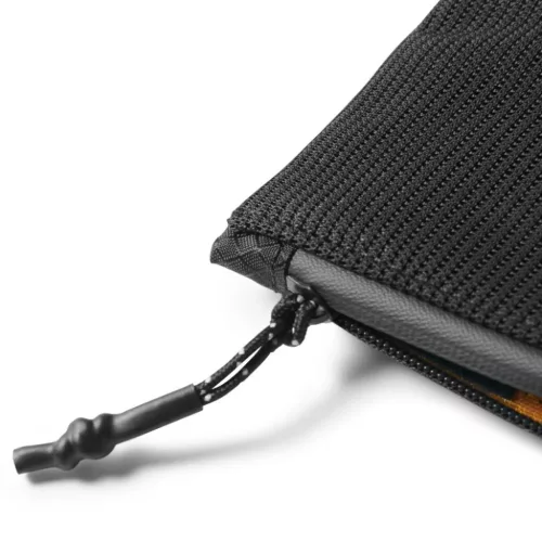 Spigen LF300 RFID kártyatartó pénztárca, fekete-8800337243604 3 kép