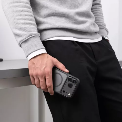 iPhone 17 Pro / 18 Pro matt fekete Tech-Protect MagPeak MagSafe CC tok-5906302325368 9 kép