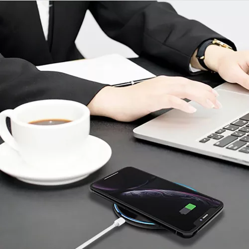 Tech-Protect QI15W-C1 vezeték nélküli töltő 15W fehér-9589046926327 2 kép