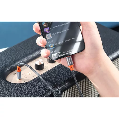 Mcdodo CA-0890 Lightning - 3.5mm AUX mini jack kábel, 1.8m (fekete)-6921002608909 5 kép