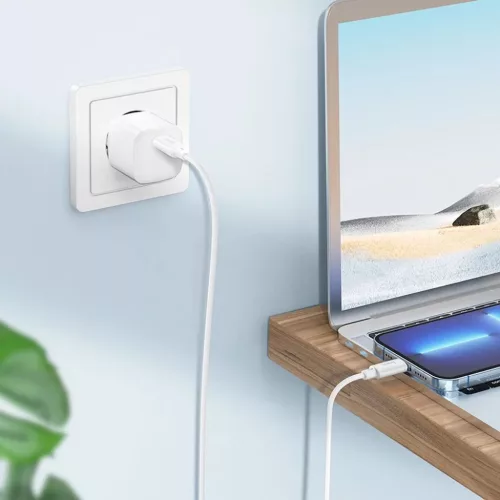 iPhone Kábel USB-C - Lightning Hoco PD 2,4A 20W 1 m fehér-6931474783295 3 kép