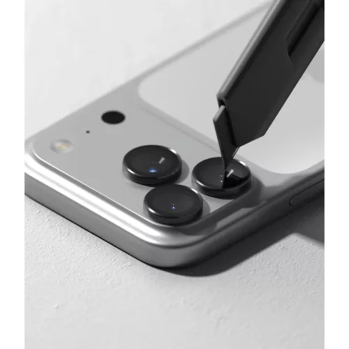 iPhone 18 Pro / 18 Pro Max fekete Ringke kamera keretvédő 2 darabos -8800380462489 6 kép