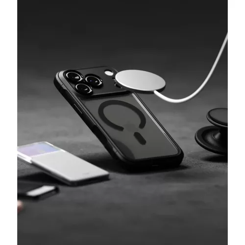  Apple iPhone 17 Pro Max / 18 Pro Max Ringke Fusion Bold Magnetic MagS-8800380461666 9 kép